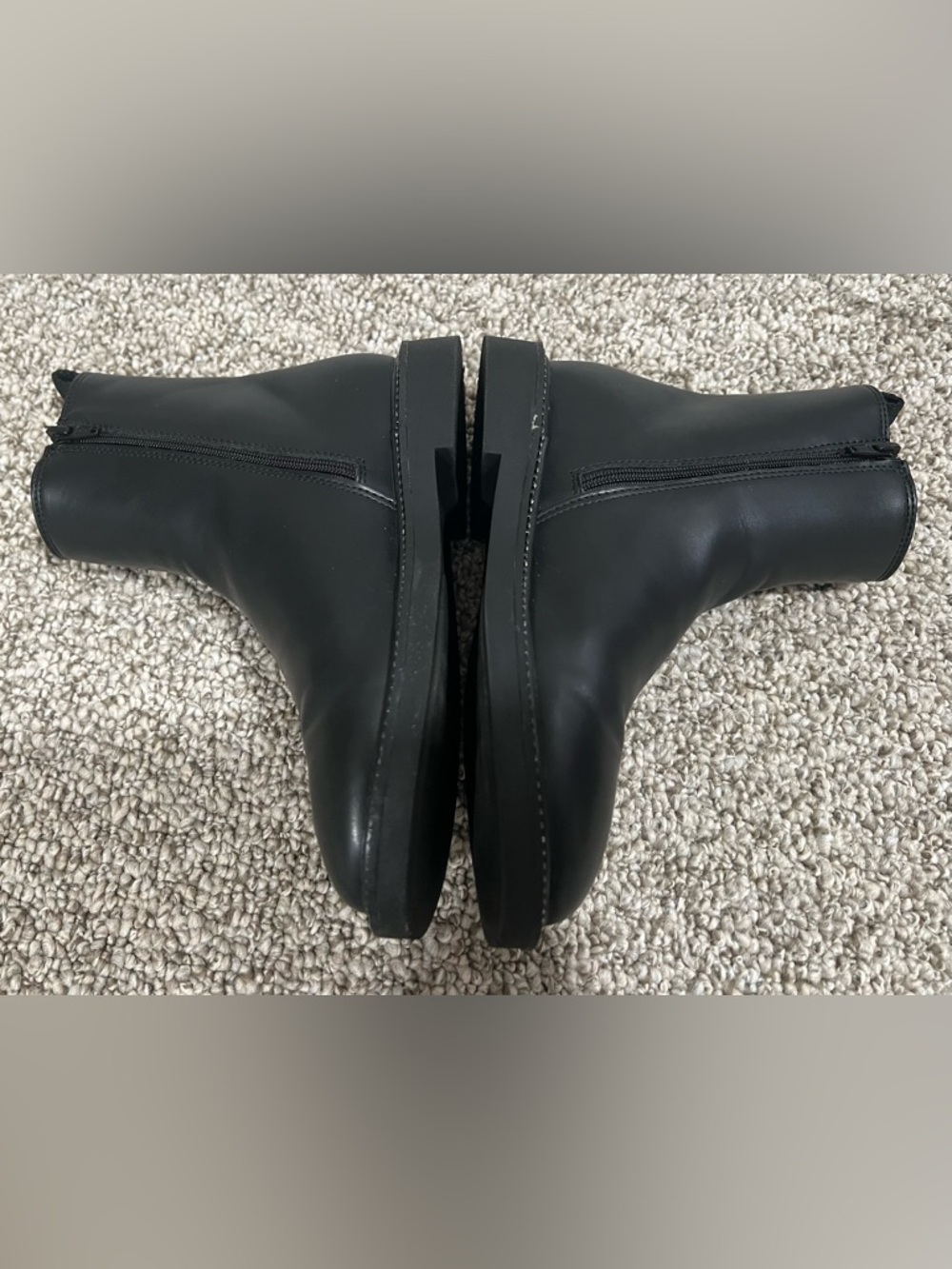 ZARA Black Chelsea Ankle Boots Studded Sole Zip Kids Size US 2 EU 33 - Picture 9 of 10